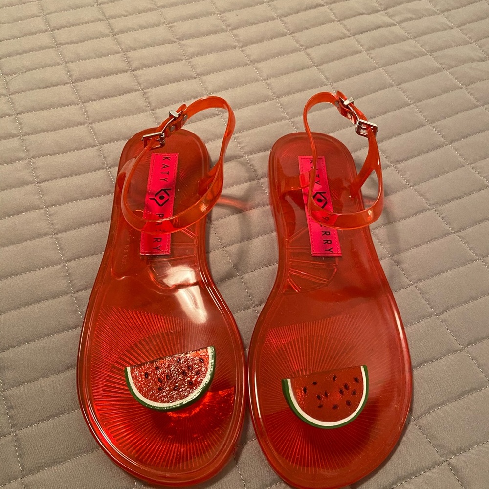 NWOT! Katy Perry Watermelon jellies size 7